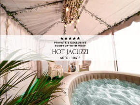Colosseum Exclusive Apartment - Private Rooftop with Hot Tub and Stunning View